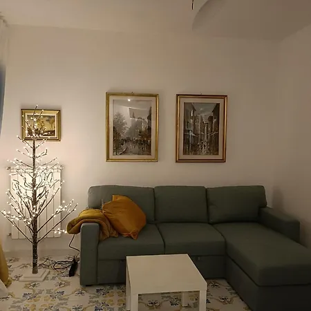 C E G House Apartamento
