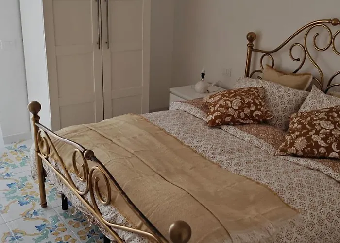 C E G House Apartamento