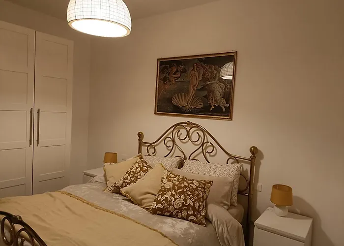 Διαμέρισμα C E G House