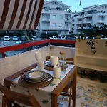 C E G House * Santa Marinella