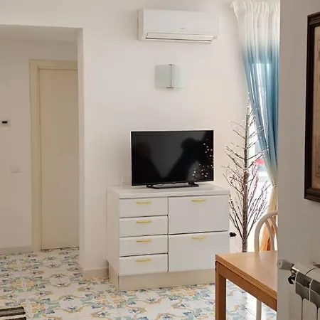Daire C E G House Santa Marinella