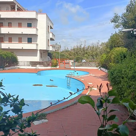 C E G House * Santa Marinella