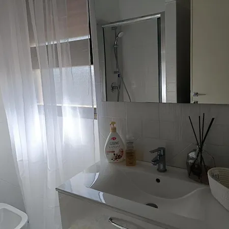 C E G House * סנטה מרינלה