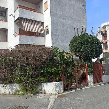 C E G House Santa Marinella
