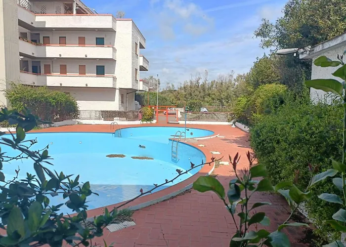 C E G House * Santa Marinella